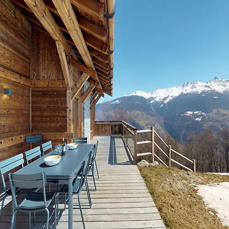 In Les Masses With Sauna Chalet