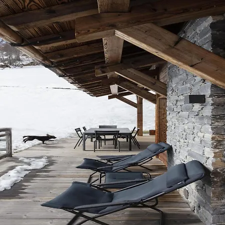 In Les Masses With Sauna Chalet